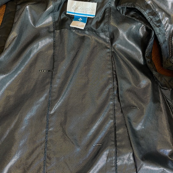 Columbia Women's Omni Heat Insulated Vest - Picture 7 of 7